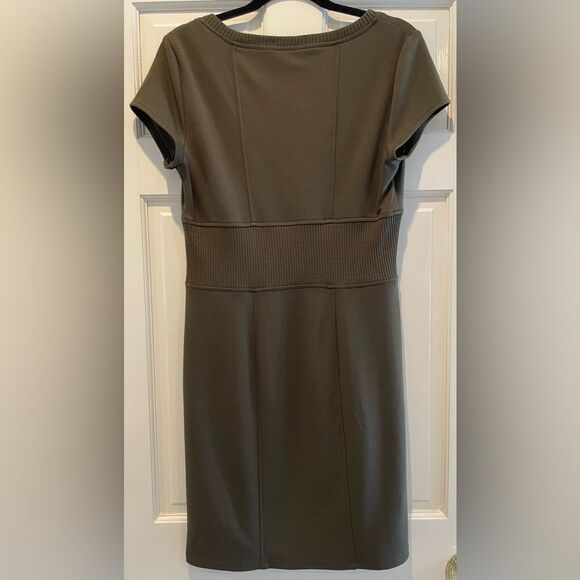 Spense Scoop Neck Cap Sleeve Knit Sheath Midi Dress Olive Green Size 10 - Picture 5 of 8